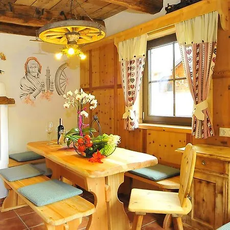 Casa de hóspedes Alt-oetztal Sautens