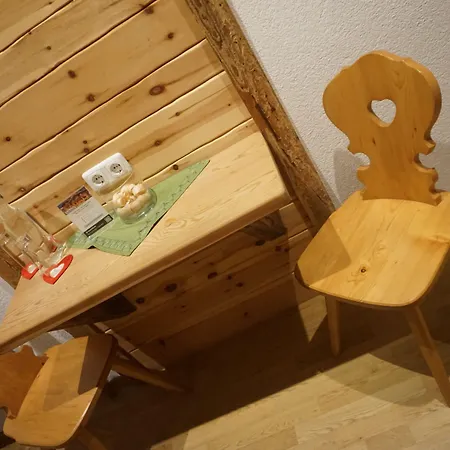 Alt-oetztal Penzion Sautens