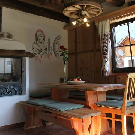 Casa de hóspedes Alt-oetztal Sautens