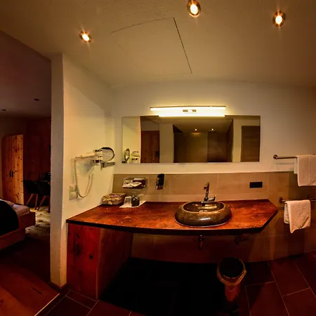 Casa de hóspedes Alt-oetztal 4*