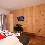 Alt-oetztal 4*