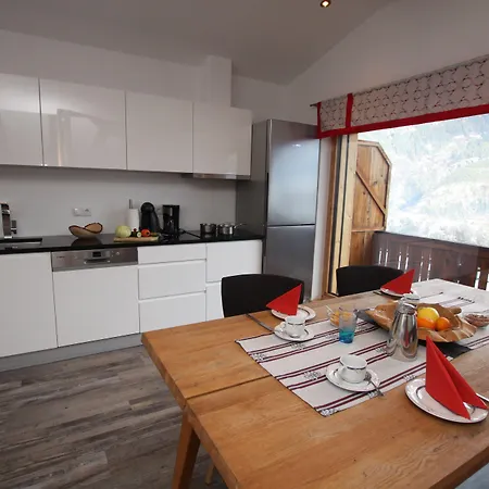 Pensjonat Alt-oetztal Sautens